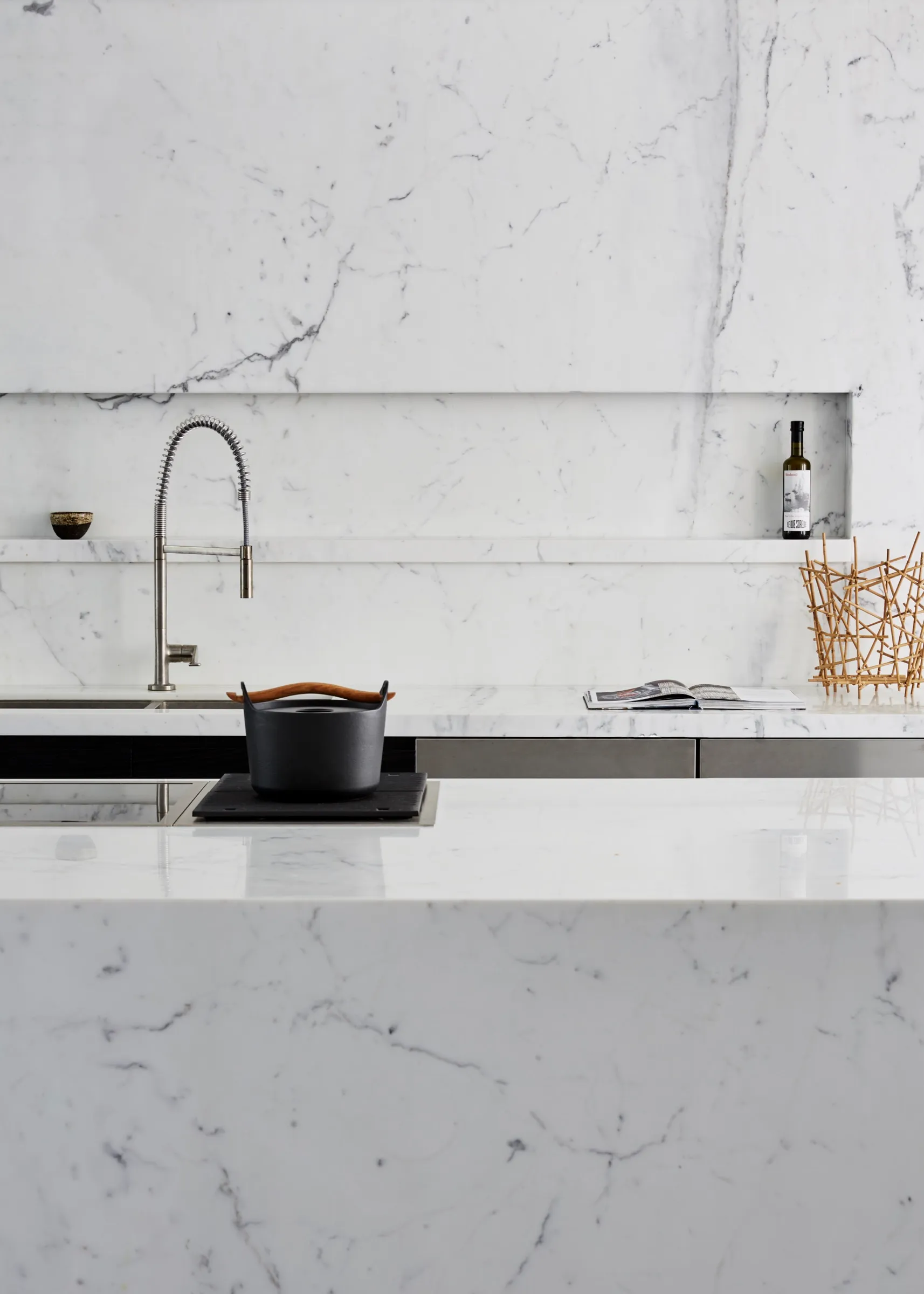 Marble worktop and splashback detail